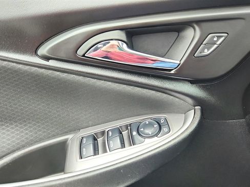 Used 2025 Chevrolet Malibu LT image 22