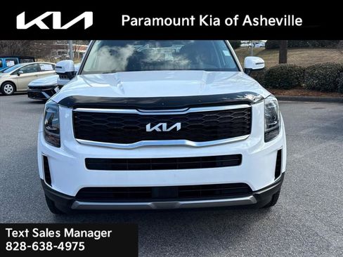 Used 2022 Kia Telluride S image 2