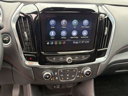 Used 2023 Chevrolet Traverse RS w/ LPO, Floor Liner Package AWD/4WD image 13