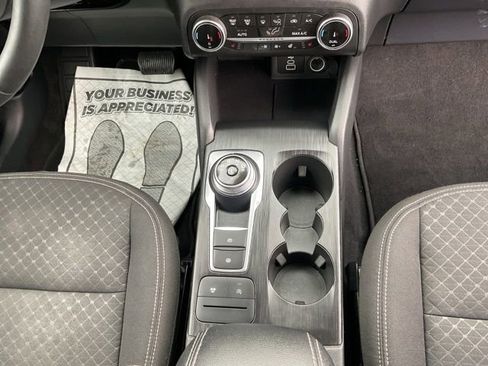 Used 2024 Ford Escape Active AWD/4WD image 39