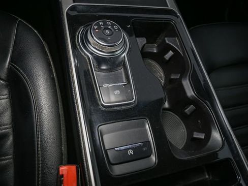 Used 2019 Ford Edge SEL w/ Equipment Group 201A AWD/4WD image 25