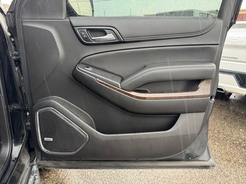 Used 2018 Chevrolet Tahoe LT w/ Luxury Package AWD/4WD image 33