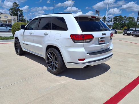 Used 2020 Jeep Grand Cherokee High Altitude RWD image 7