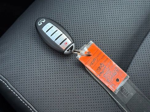 Used 2023 INFINITI QX80 Premium Select w/ Cargo Package image 43