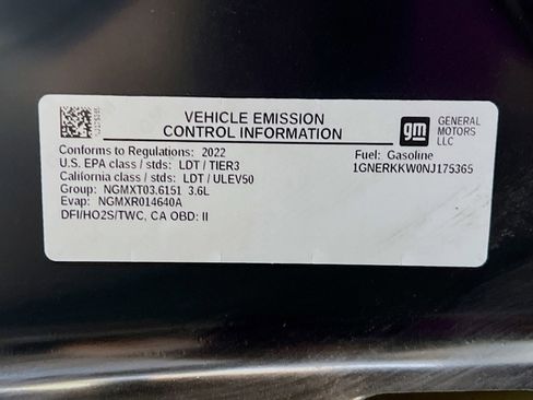 Used 2022 Chevrolet Traverse Premier w/ Redline Edition image 21