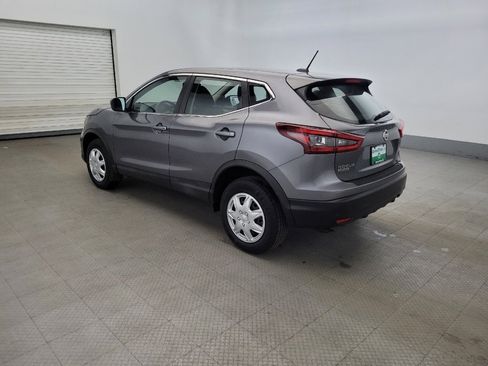 Used 2020 Nissan Rogue Sport S image 3