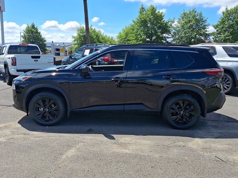 Certified 2023 Nissan Rogue SV w/ SV Premium B Package AWD/4WD image 4