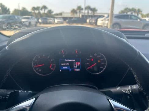 Used 2022 Chevrolet Camaro LT RWD image 23