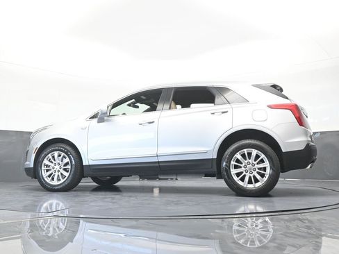 Used 2019 Cadillac XT5 FWD image 55