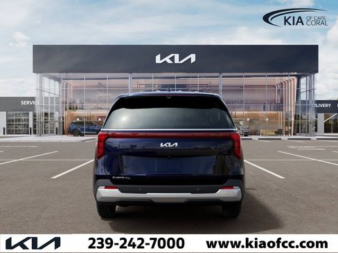 New 2026 Kia Carnival LX FWD image 5
