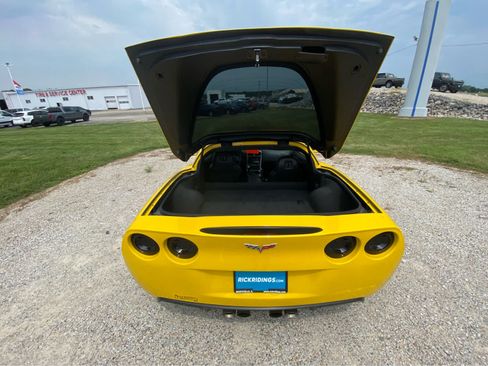 Used 2006 Chevrolet Corvette Z06 RWD image 7