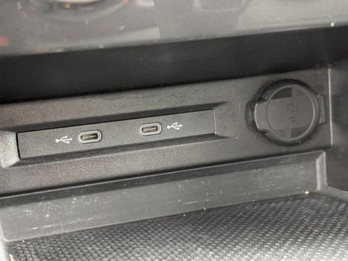 Used 2023 Volkswagen Tiguan S image 22