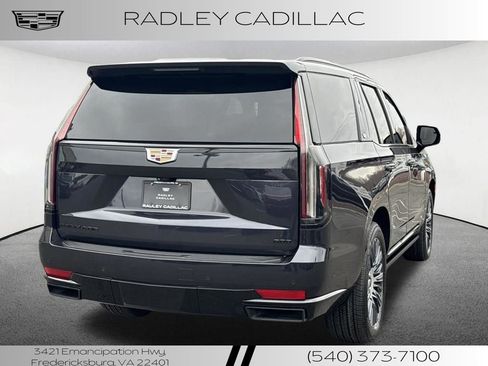Used 2022 Cadillac Escalade Sport Platinum image 22
