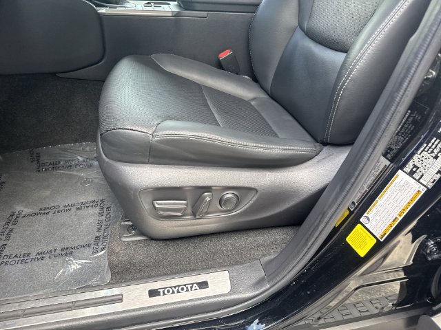 Used 2024 Toyota Land Cruiser AWD/4WD image 30