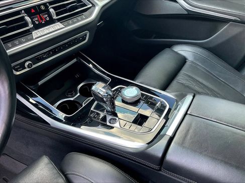 Used 2021 BMW ALPINA XB7 AWD/4WD image 17