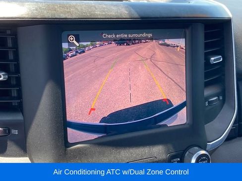 Used 2019 RAM 1500 Big Horn AWD/4WD image 11