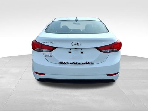 Used 2015 Hyundai Elantra SE w/ Option Group 03 image 26