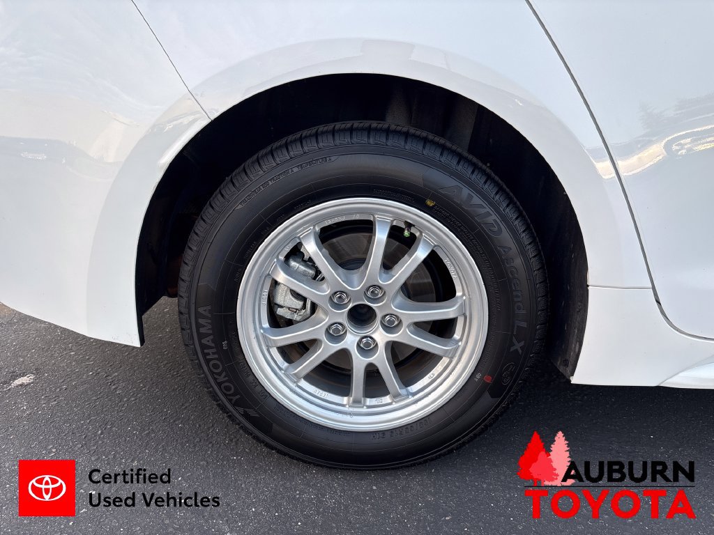 Certified 2020 Toyota Corolla LE FWD image 26