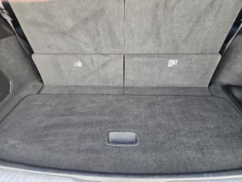 Used 2023 Jeep Grand Cherokee L Overland image 36