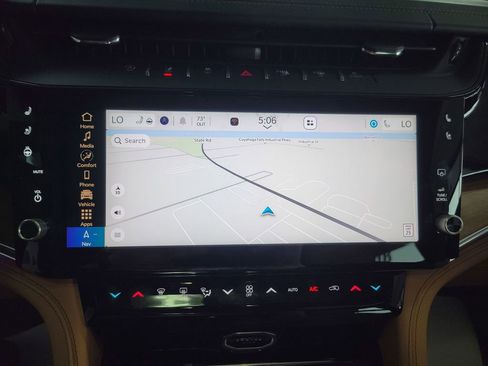 New 2026 Jeep Grand Cherokee Summit AWD/4WD image 22