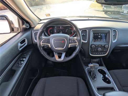 Used 2020 Dodge Durango SXT image 16