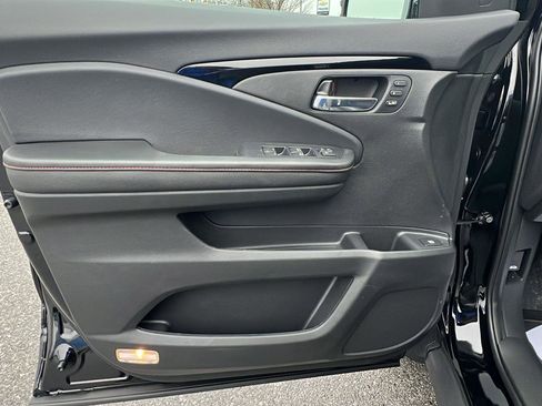 New 2026 Honda Ridgeline Black Edition image 24