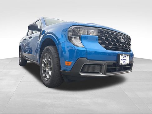 New 2026 Ford Maverick XLT w/ Equipment Group 301A image 8