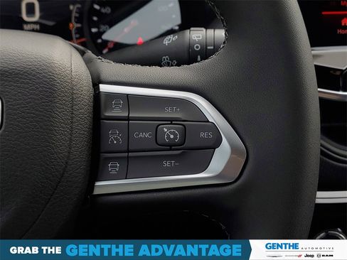 Used 2026 Jeep Compass Limited image 15