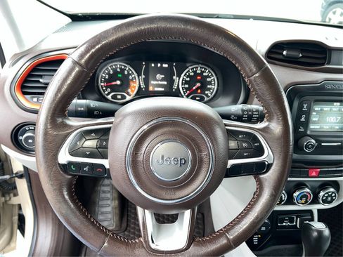 Used 2016 Jeep Renegade Latitude w/ Safety & Security Group image 16