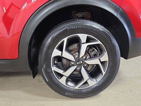 Used 2021 Kia Sportage LX image 38