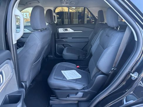 New 2026 Ford Explorer Active image 21