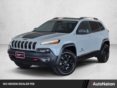 Used 2017 Jeep Cherokee Trailhawk w/ Comfort/Convenience Group