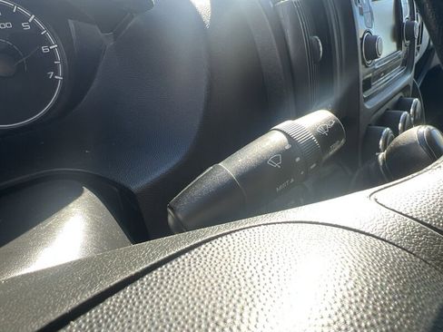 Used 2019 RAM ProMaster 2500 w/ Premium Appearance Group image 18