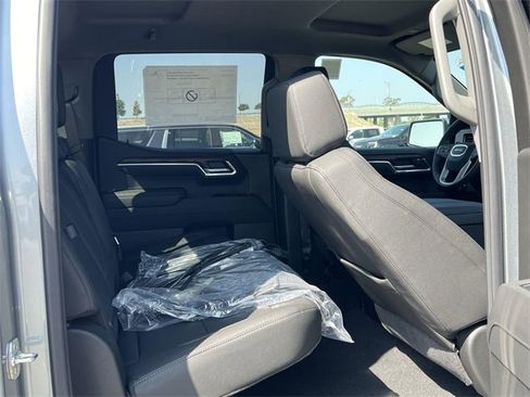 New 2026 GMC Sierra 1500 SLT w/ SLT Premium Plus Package image 33
