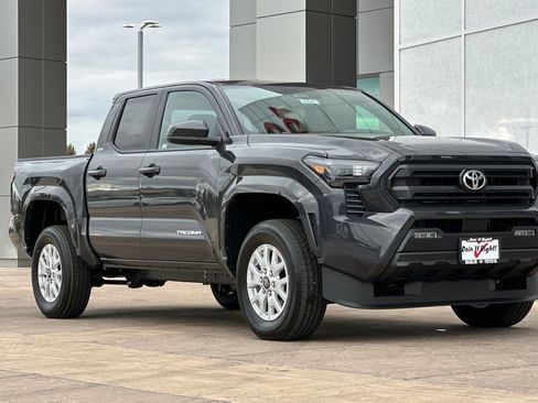 New 2026 Toyota Tacoma SR5 image 2