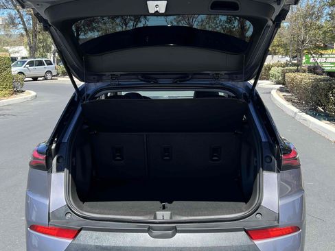 Used 2022 Chevrolet Bolt EUV LT w/ Convenience Package FWD image 75