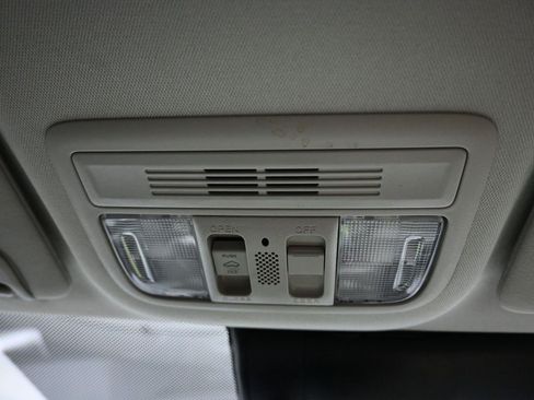 Used 2020 Honda Civic Touring image 28