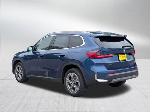 Used 2023 BMW X1 xDrive28i w/ Convenience Package AWD/4WD image 5