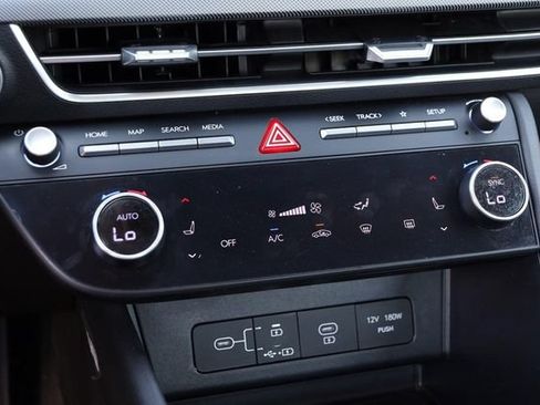 Used 2024 Hyundai Sonata SEL FWD image 18