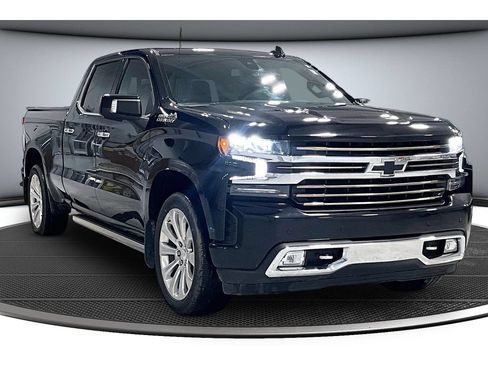 Used 2019 Chevrolet Silverado 1500 High Country AWD/4WD image 2