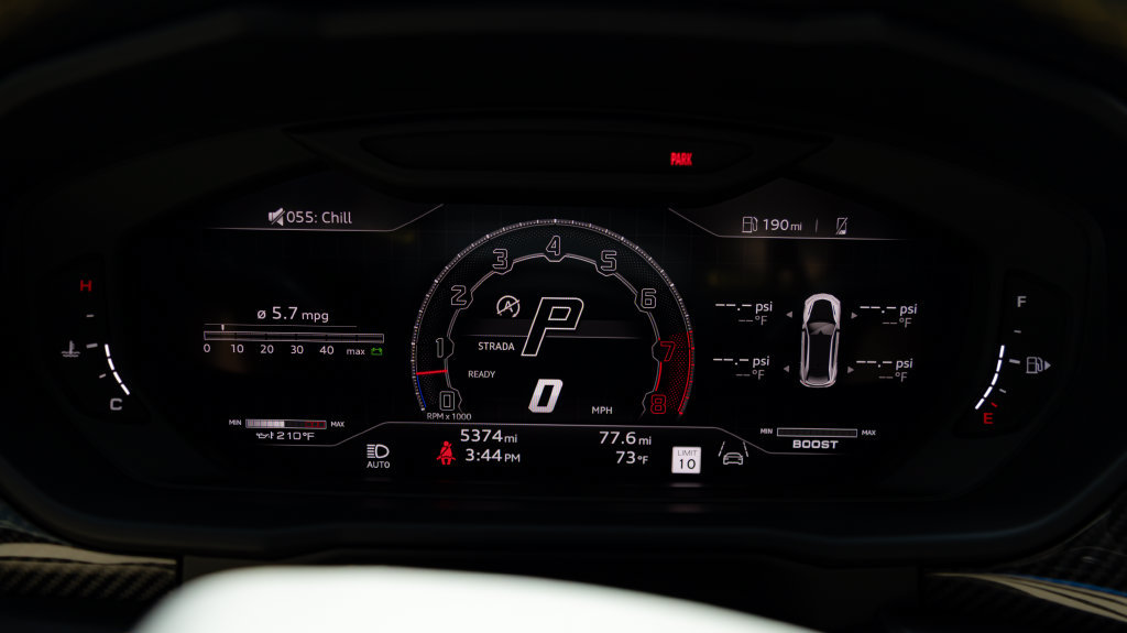 Used 2023 Lamborghini Urus Performante AWD/4WD image 18