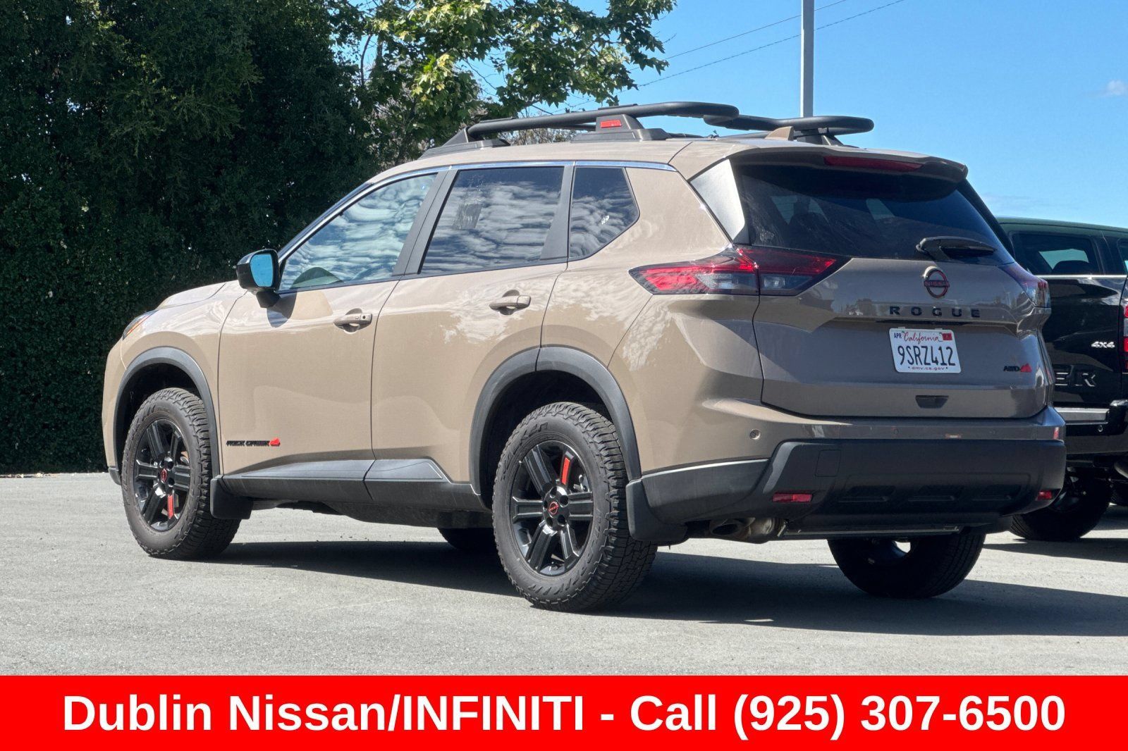 Used 2025 Nissan Rogue SV AWD/4WD image 6