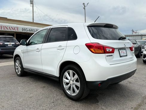 Used 2015 Mitsubishi Outlander Sport ES FWD image 9