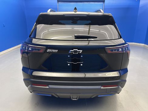 New 2026 Chevrolet Equinox ACTIV AWD/4WD image 6