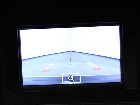 Used 2022 Ford Mustang Coupe RWD image 24