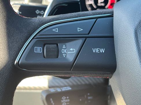 New 2025 Audi RS Q8 performance image 18