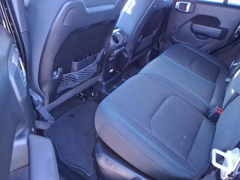 Used 2025 Jeep Wrangler Unlimited Rubicon 4xe w/ Safety Group image 32