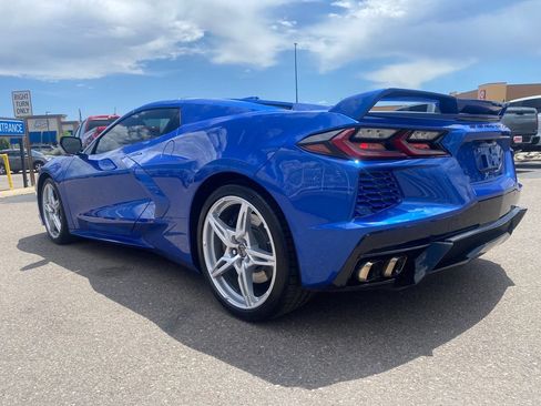 Used 2021 Chevrolet Corvette Stingray Preferred Conv w/ Z51 Performance Package RWD image 3