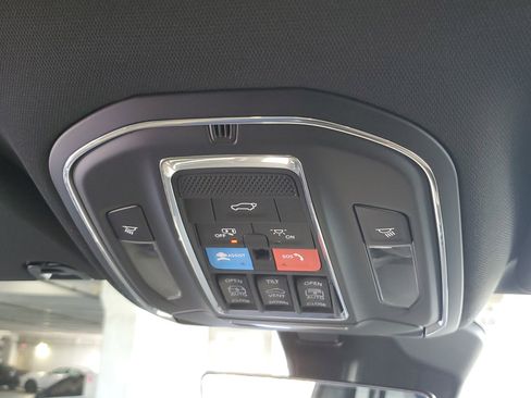 New 2026 Jeep Grand Wagoneer L Limited AWD/4WD image 20