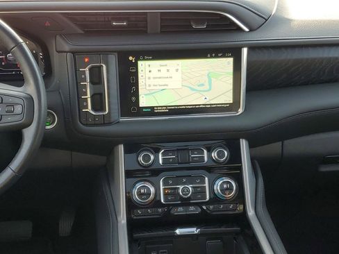 Used 2023 GMC Yukon Denali image 30